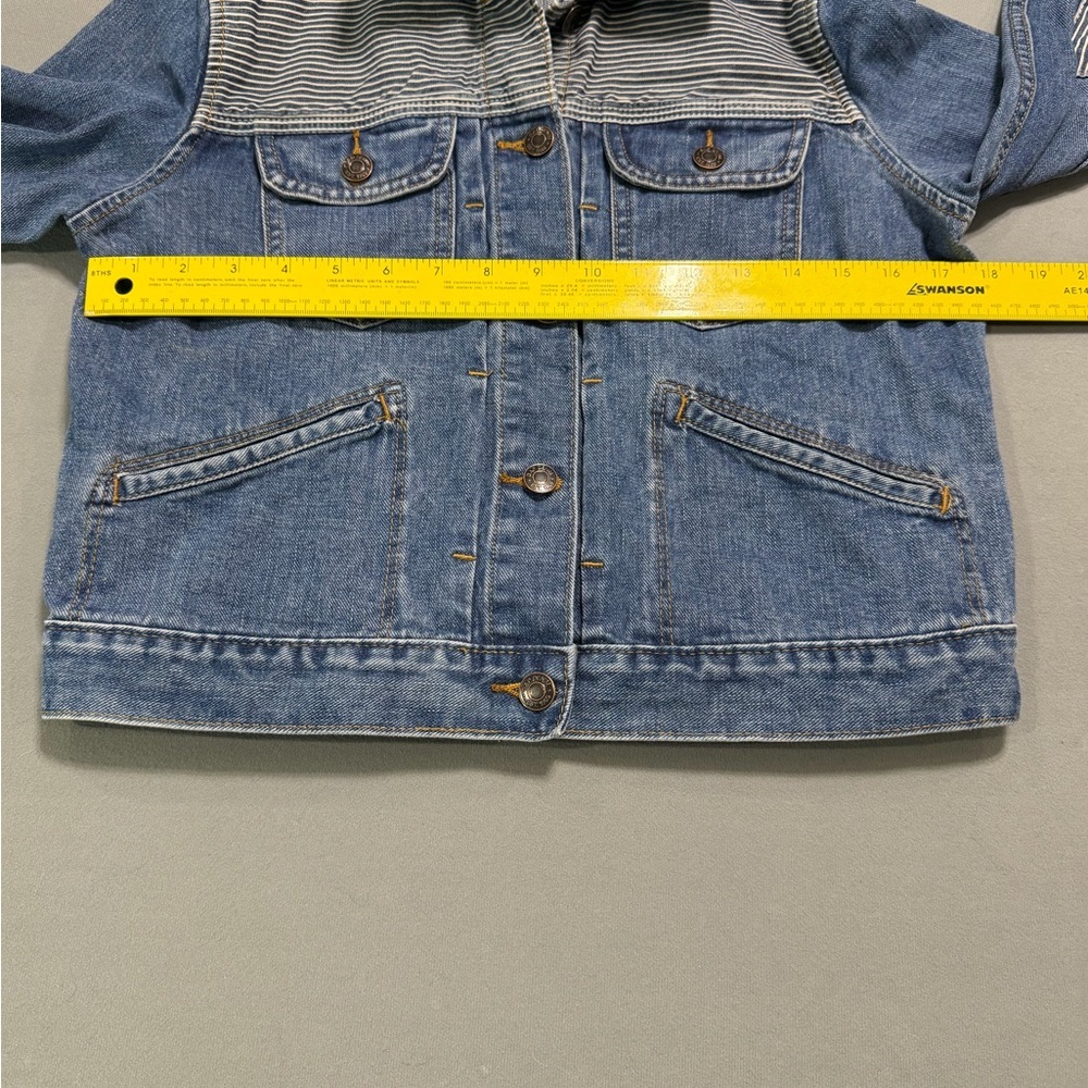 GAP 1969 (brand) Blue Denim Jacket with Cream Label - Picture 5 of 6